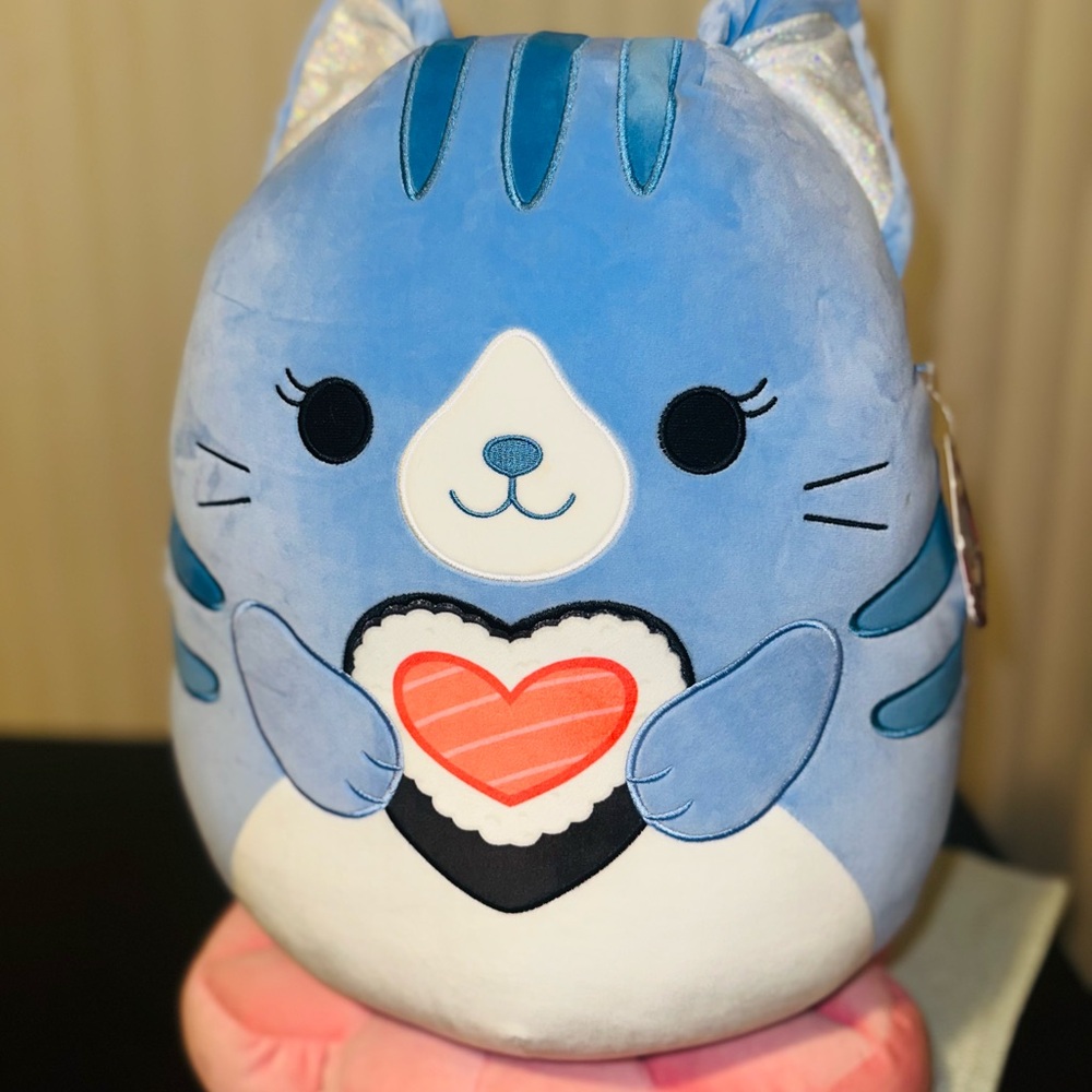 Huge Jumbo Plush 16" Carizma Blue Tabby Cat Sushi Roll Heart Squismallows NWT